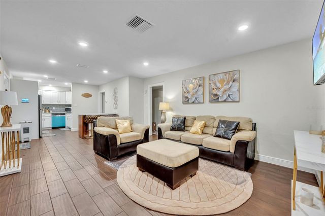 1221 ELINORE DRIVE, Orlando, FL 32808