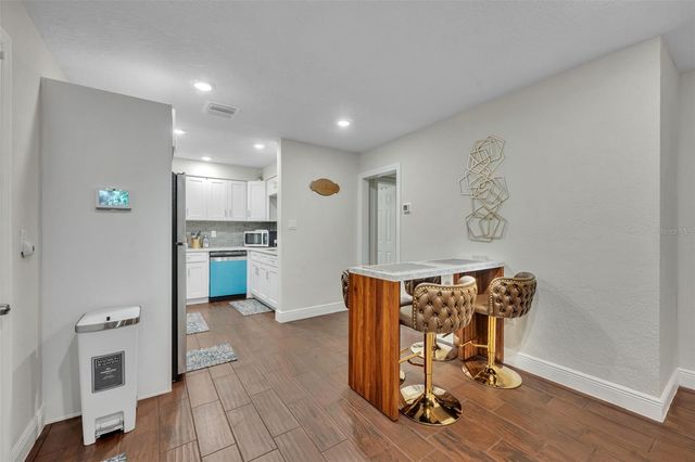 1221 ELINORE DRIVE, Orlando, FL 32808