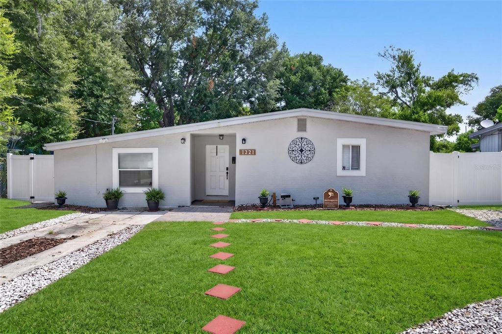 1221 ELINORE DRIVE, Orlando, FL 32808