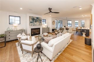 113 73rd ST A, Virginia Beach, VA 23451