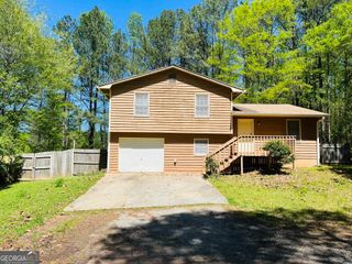 524 Millard Farmer Road, Newnan, GA 30263