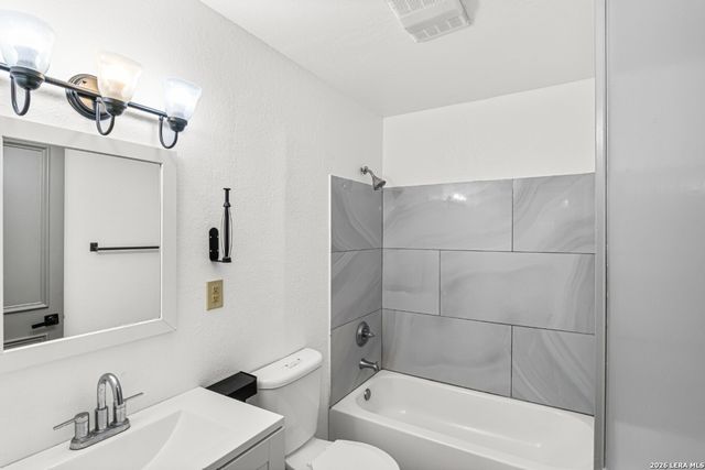 7655 Glen Mont, San Antonio, TX 78239