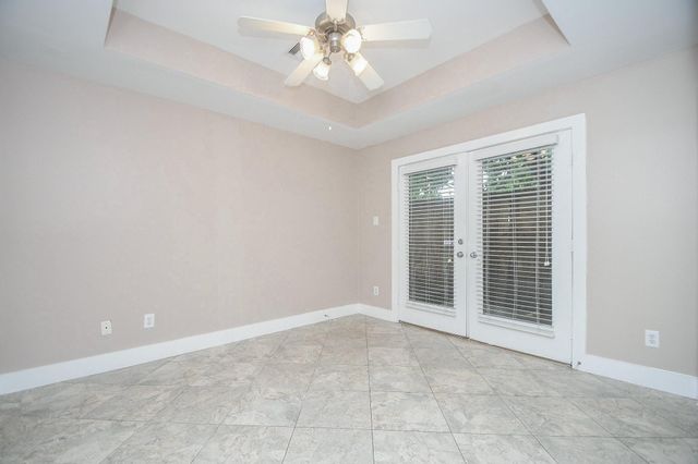3405 Rolgom Place Court, Houston, TX 77021