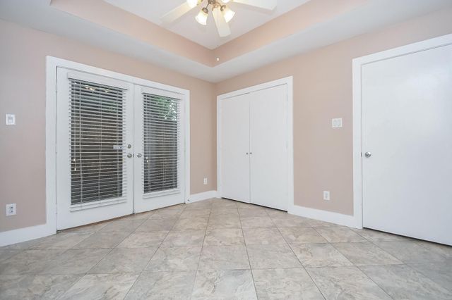 3405 Rolgom Place Court, Houston, TX 77021
