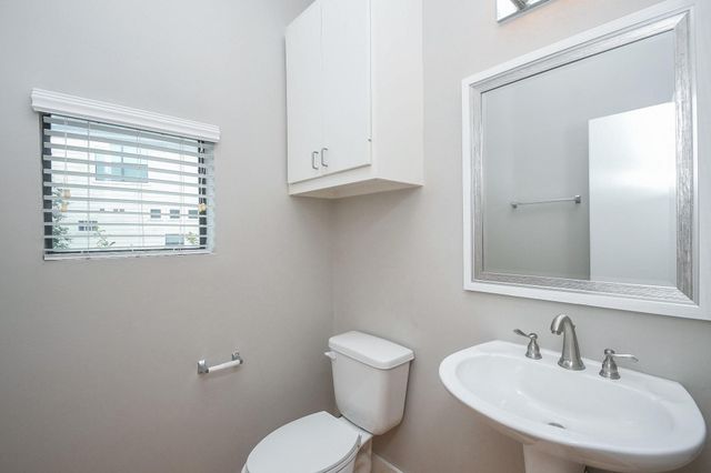 3405 Rolgom Place Court, Houston, TX 77021
