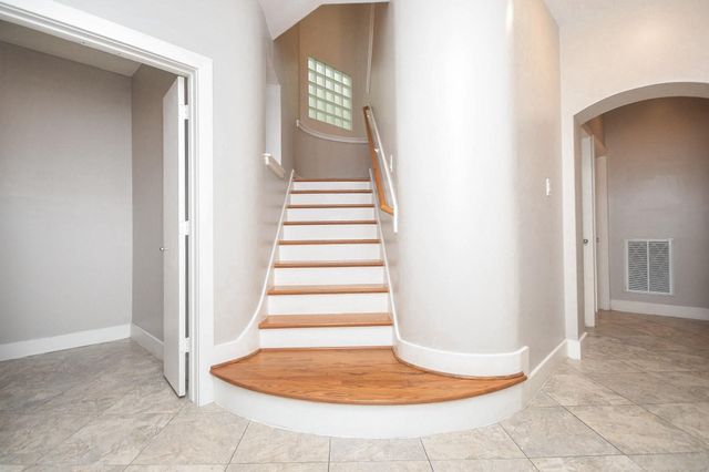 3405 Rolgom Place Court, Houston, TX 77021