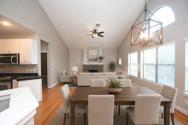 3405 Rolgom Place Court, Houston, TX 77021