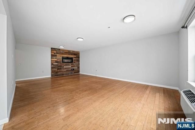 547 Gorge Road 2D, Cliffside Park, NJ 07010