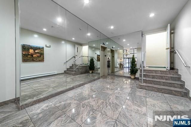 547 Gorge Road 2D, Cliffside Park, NJ 07010