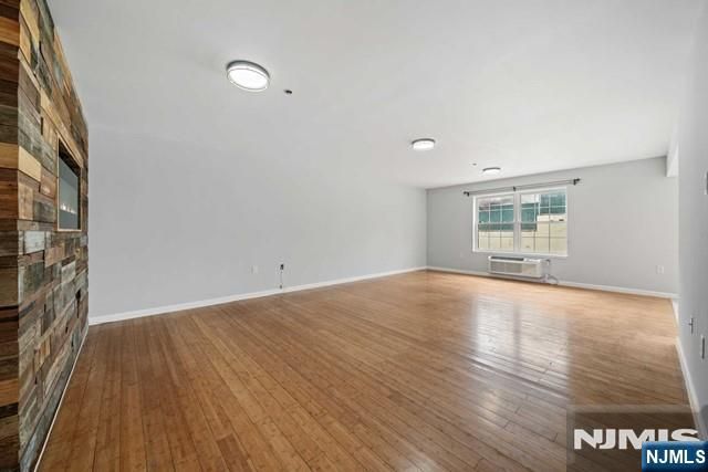 547 Gorge Road 2D, Cliffside Park, NJ 07010