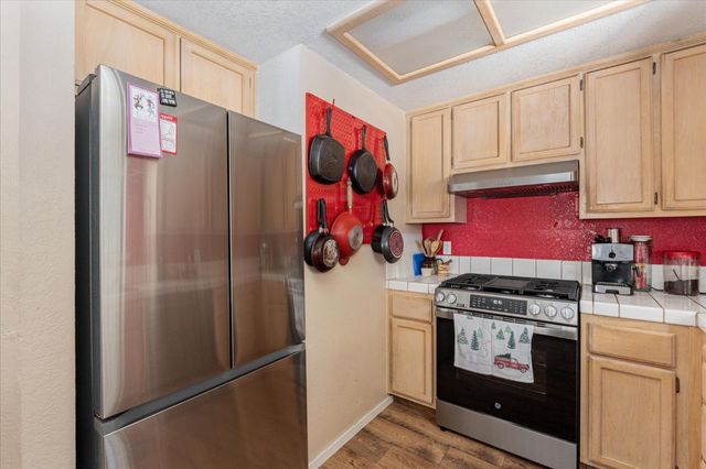 15 Mill Creek Cir, Arnold, CA 95223