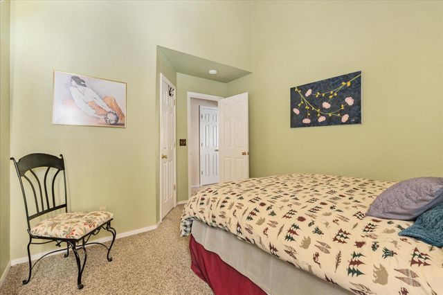 15 Mill Creek Cir, Arnold, CA 95223