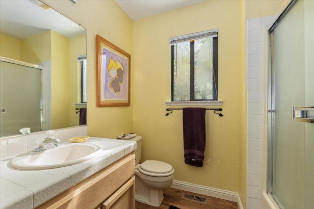 15 Mill Creek Cir, Arnold, CA 95223