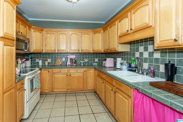 5676 WARRIOR RIVER ROAD, Bessemer, AL 35023
