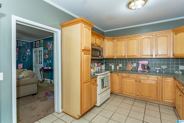 5676 WARRIOR RIVER ROAD, Bessemer, AL 35023