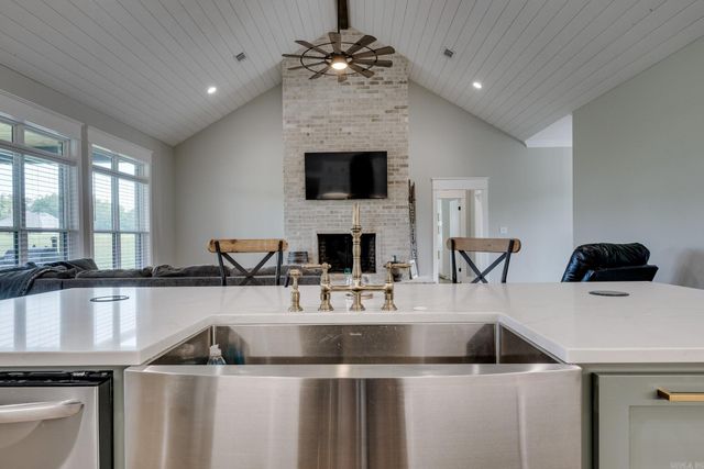 20 Irene Circle, Greenbrier, AR 72058