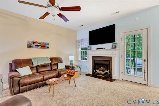 2170 Mandeville Trl, Mechanicsville, VA 23111