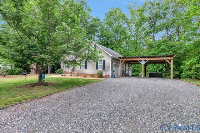 2170 Mandeville Trl, Mechanicsville, VA 23111