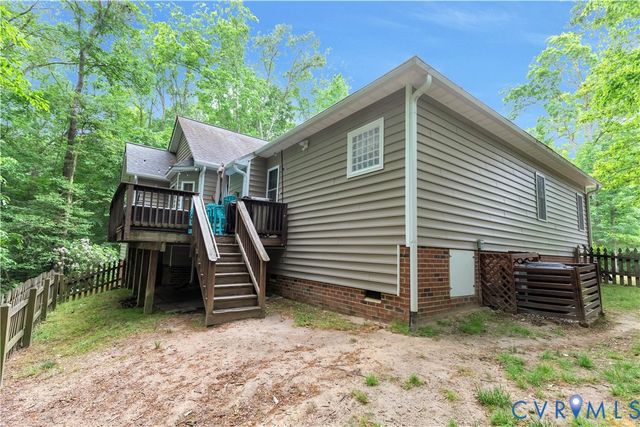 2170 Mandeville Trl, Mechanicsville, VA 23111