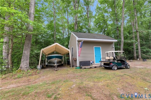 2170 Mandeville Trl, Mechanicsville, VA 23111