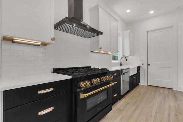 1912 Madison Ave, Austin, TX 78757