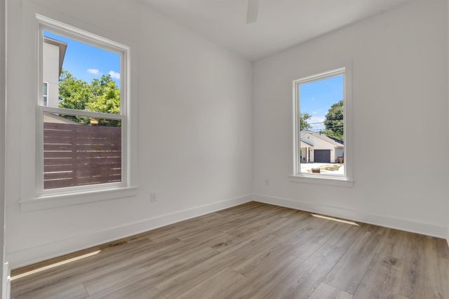 1912 Madison Ave, Austin, TX 78757