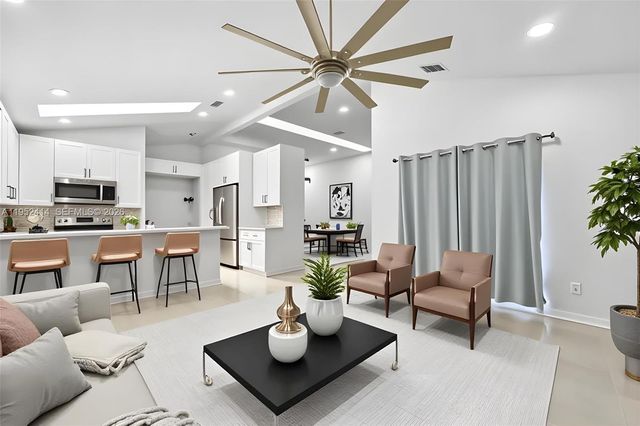 12714 NW 19th Mnr, Coral Springs, FL 33071