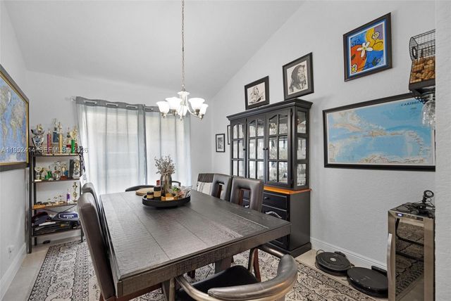 12714 NW 19th Mnr, Coral Springs, FL 33071