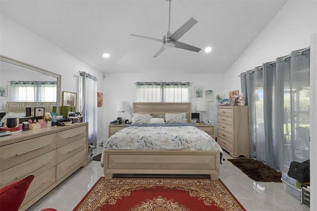 12714 NW 19th Mnr, Coral Springs, FL 33071