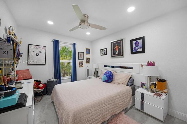 12714 NW 19th Mnr, Coral Springs, FL 33071