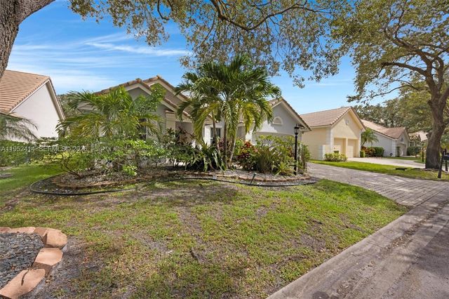 12714 NW 19th Mnr, Coral Springs, FL 33071