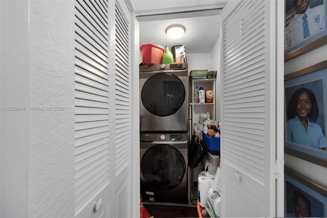 12714 NW 19th Mnr, Coral Springs, FL 33071