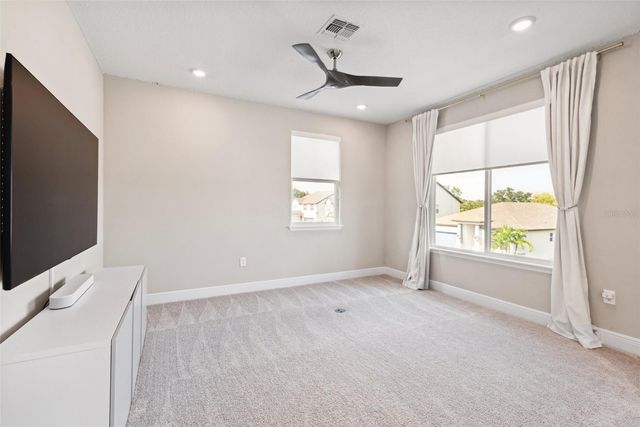 2273 STANDING ROCK CIRCLE, Oakland, FL 34787