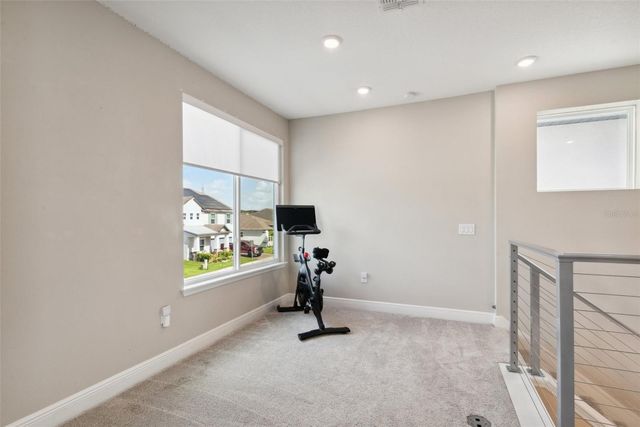 2273 STANDING ROCK CIRCLE, Oakland, FL 34787