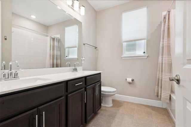 2273 STANDING ROCK CIRCLE, Oakland, FL 34787