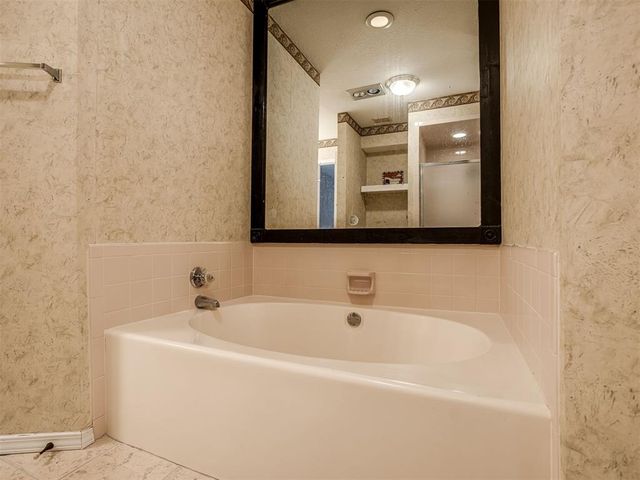 7804 NW 82nd Street, Oklahoma City, OK 73132