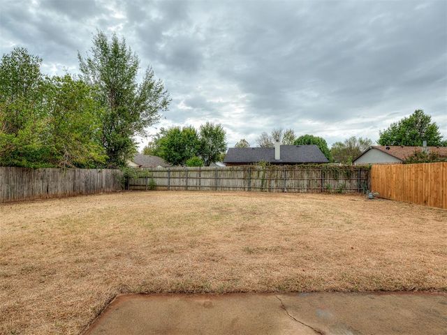 7804 NW 82nd Street, Oklahoma City, OK 73132