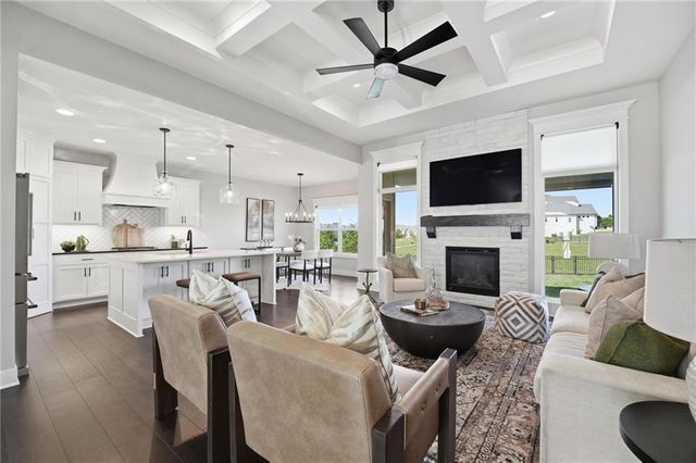 17404 Richards Street, Overland Park, KS 66221