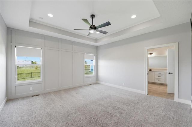 17404 Richards Street, Overland Park, KS 66221
