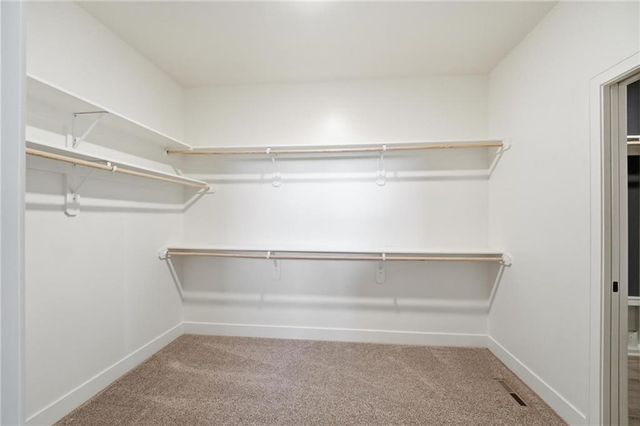 17404 Richards Street, Overland Park, KS 66221