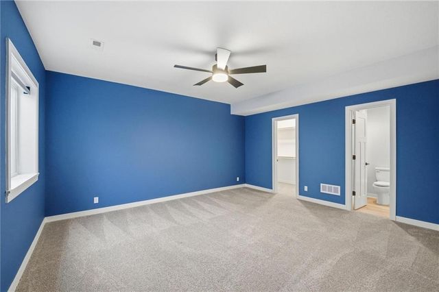 17404 Richards Street, Overland Park, KS 66221