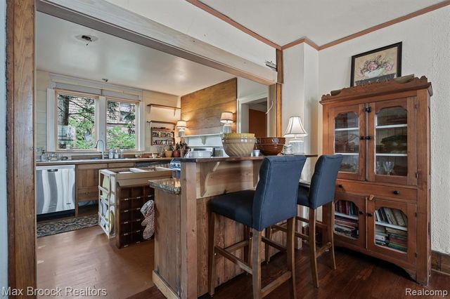 516 S Laurel Street, Royal Oak, MI 48067