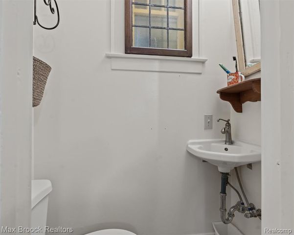 516 S Laurel Street, Royal Oak, MI 48067