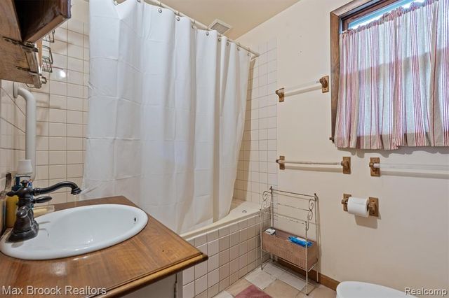 516 S Laurel Street, Royal Oak, MI 48067