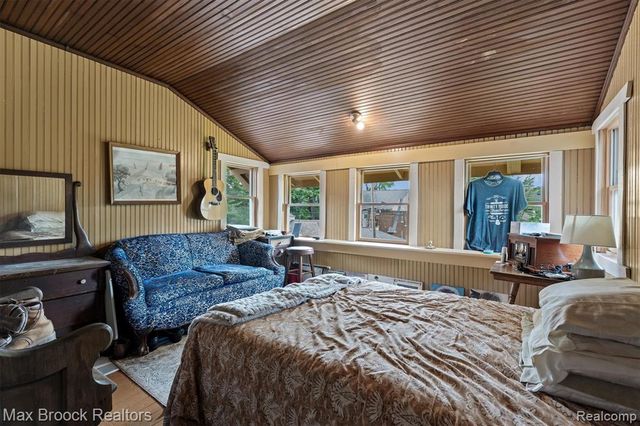 516 S Laurel Street, Royal Oak, MI 48067