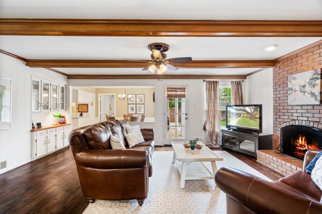 7731 La Sobrina Drive, Dallas, TX 75248