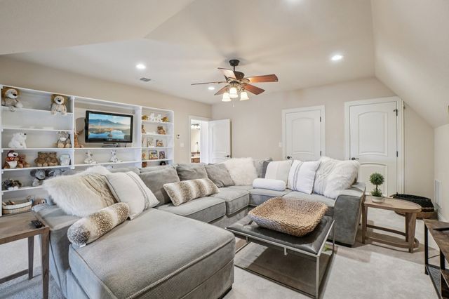 3316 Fairway Drive, Denton, TX 76226