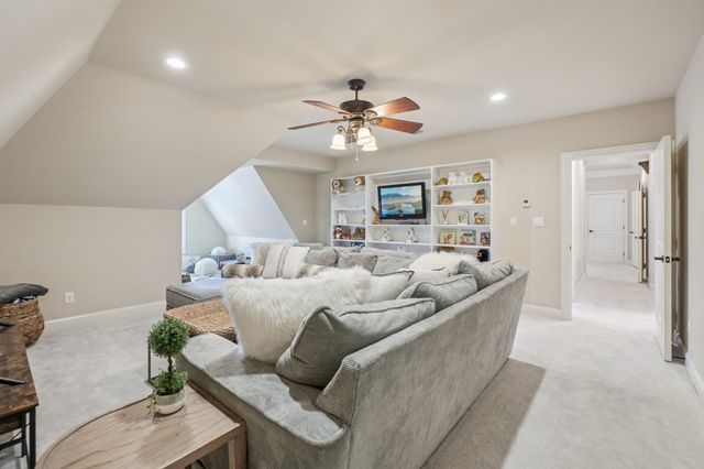 3316 Fairway Drive, Denton, TX 76226