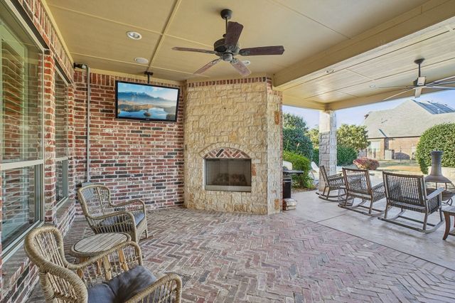 3316 Fairway Drive, Denton, TX 76226