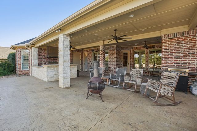 3316 Fairway Drive, Denton, TX 76226